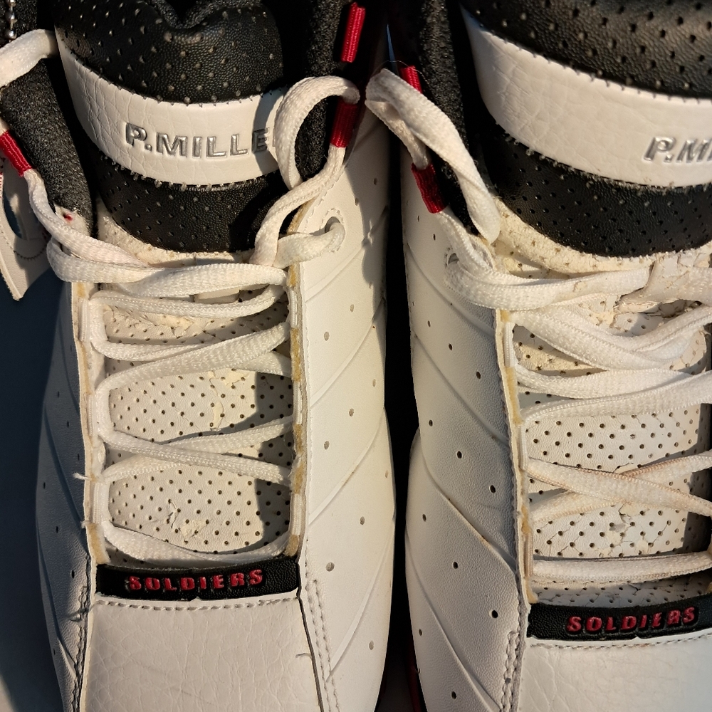 FM1182-UDY P. Miller Heart of Soldiers Soul Collection Mid Top Basketball Shoe. - Picture 14 of 16
